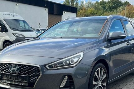Hyundai i30 227.293 km 5.400 &euro; Hagen 58135