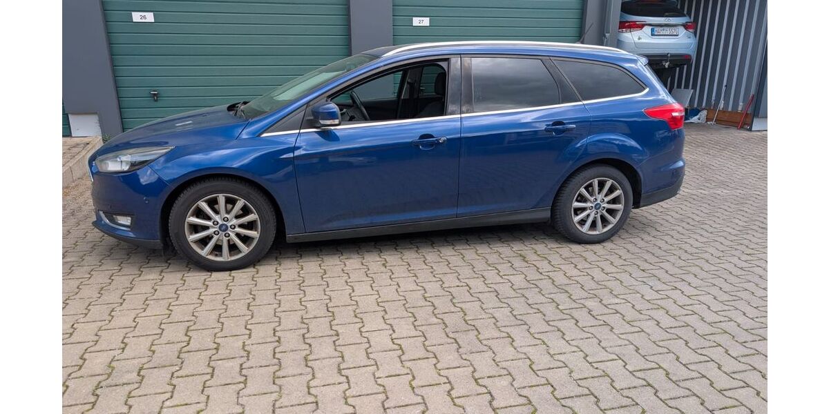 Ford Focus 305.000 km 4.500 &euro; Hamm 59077