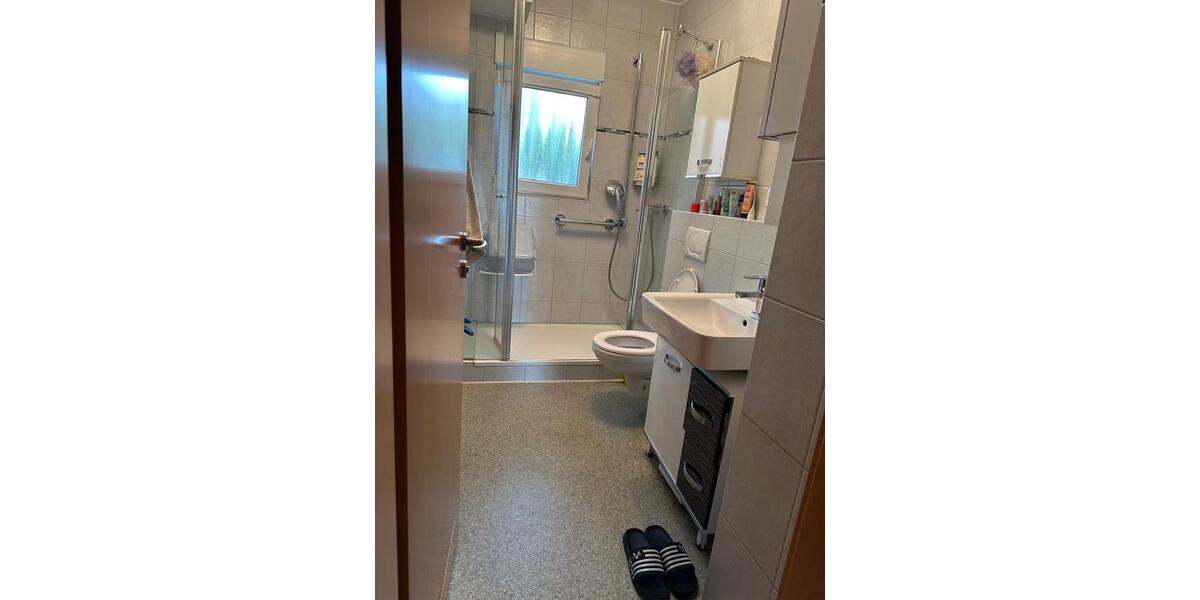 Etagenwohnung Bochum Bochum-Mitte - 4 Zimmer, 70 m&sup2;, 1.100&euro; | Angebot:26535428