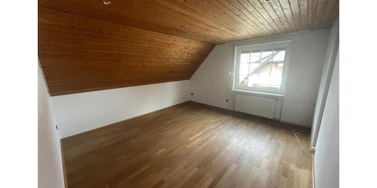 Einfamilienhaus Dortmund Eving - 5 Zimmer, 142 m&sup2;, 490.000&euro; | Angebot:26727957