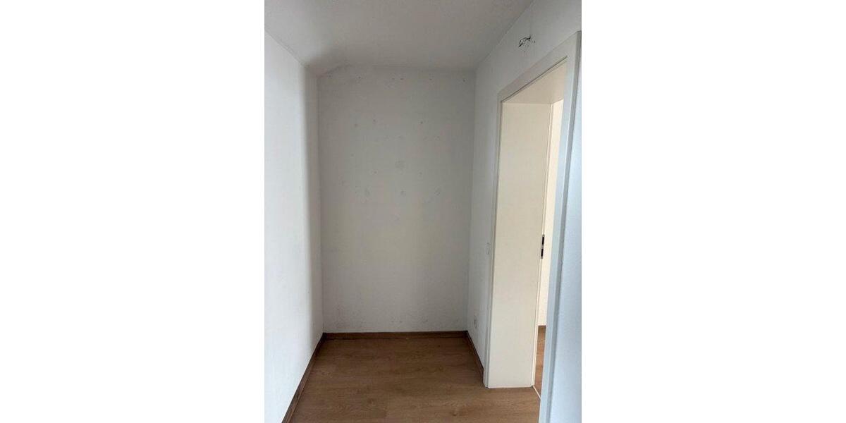 Etagenwohnung Holzwickede - 3.5 Zimmer, 93 m&sup2;, 880&euro; | Angebot:26254905