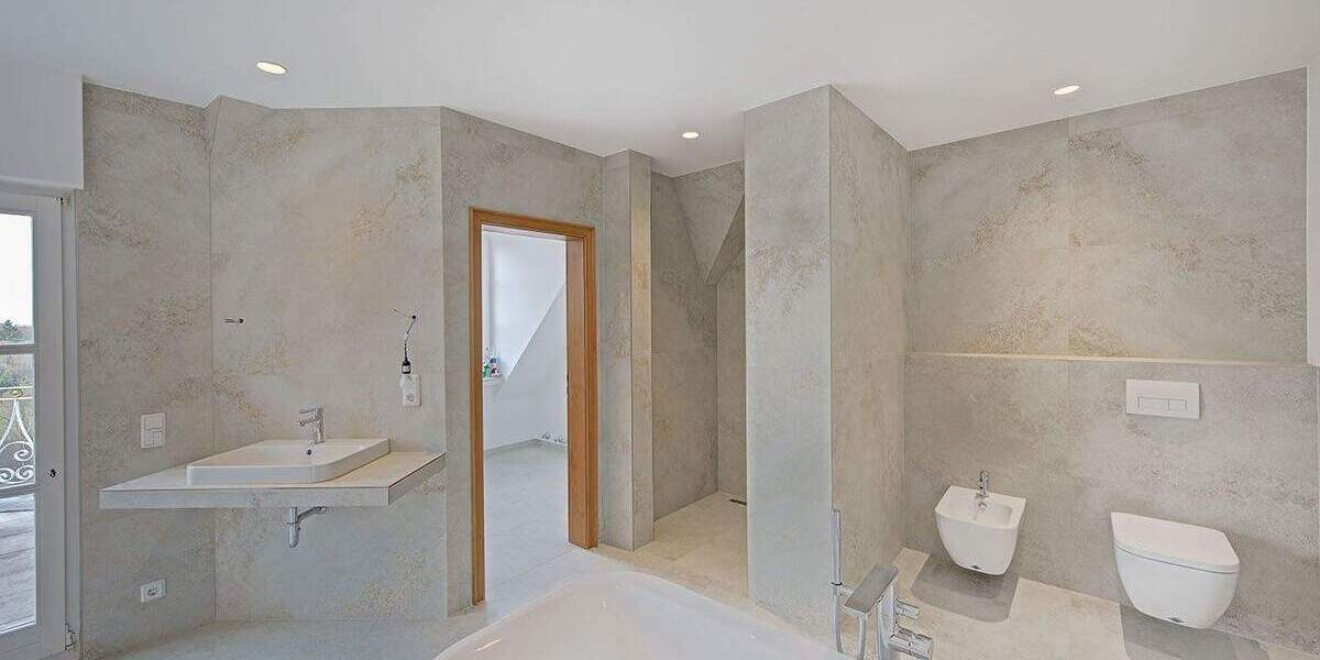 Etagenwohnung Herdecke - 4 Zimmer, 175 m&sup2;, 2.750&euro; | Angebot:25685362