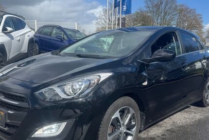 Hyundai i30 115.000 km 8.990 &euro; Datteln 45711