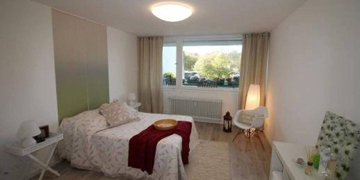 Etagenwohnung Iserlohn Zentrum - 3 Zimmer, 94 m&sup2;, 175.000&euro; | Angebot:25927762