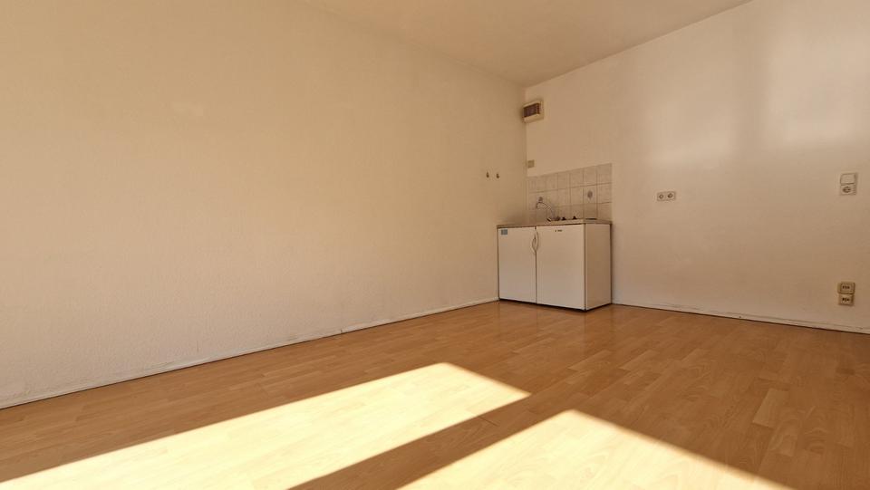 Etagenwohnung Bochum Bochum-Mitte - 1 Zimmer, 29 m&sup2;, 345&euro; | Angebot:25548112