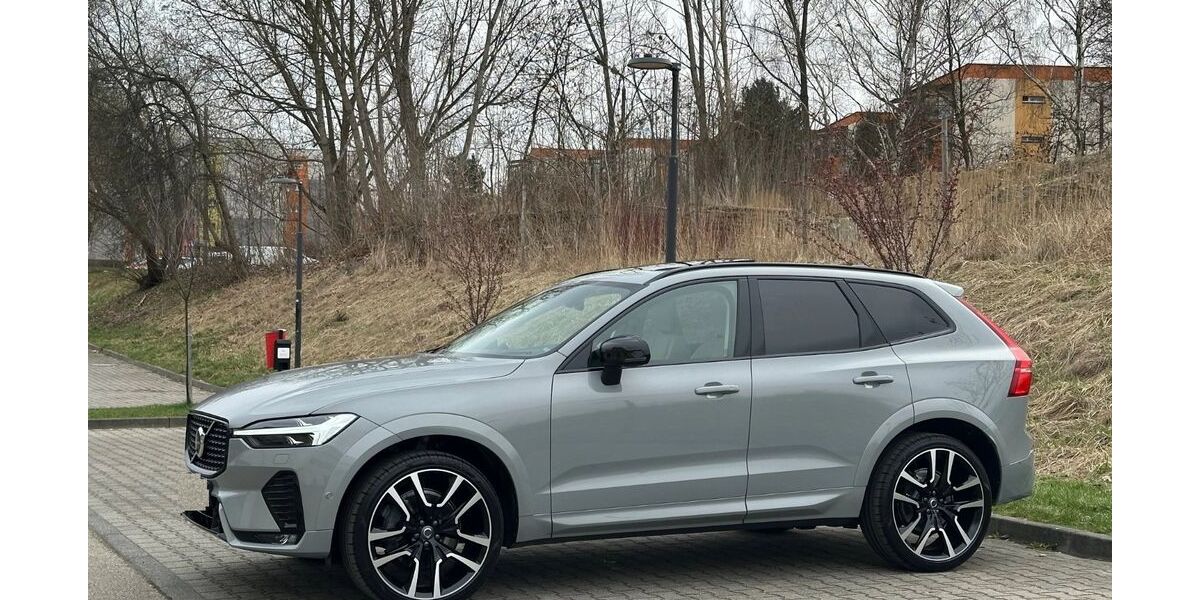 Volvo XC60 33.000 km 37.500 &euro; Menden 58706