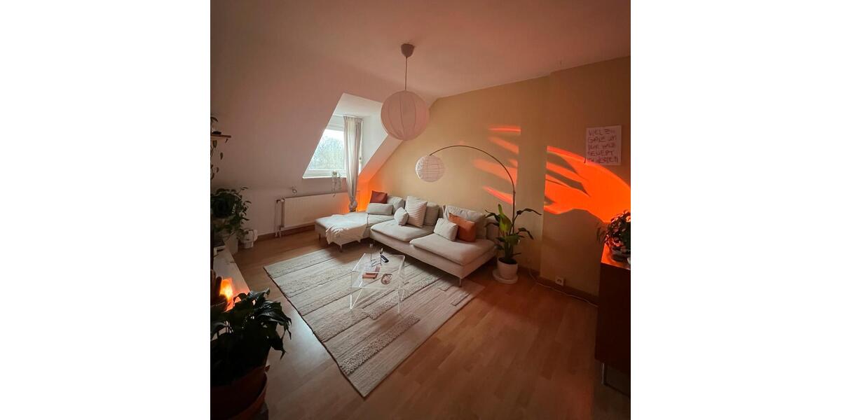 Dachgeschoßwohnung Bochum Bochum-Mitte - 2 Zimmer, 47 m&sup2;, 650&euro; | Angebot:25174137