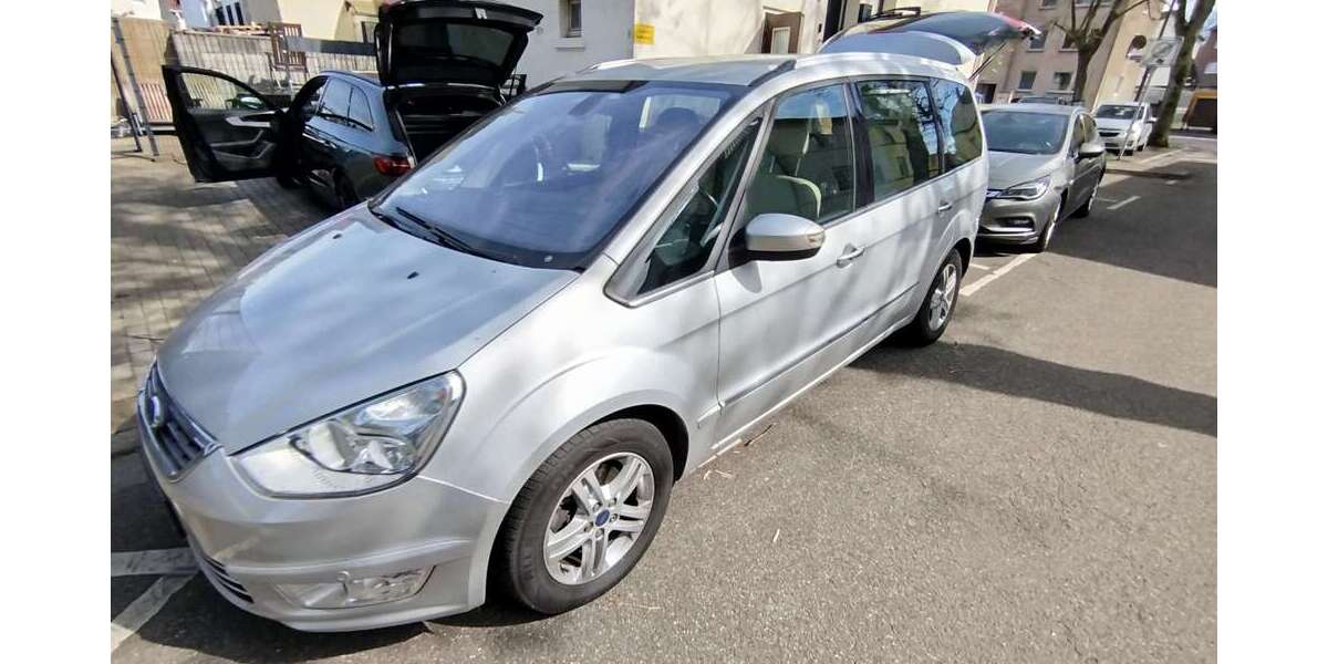 Ford Galaxy 149.000 km 11.500 &euro; Marl 45770