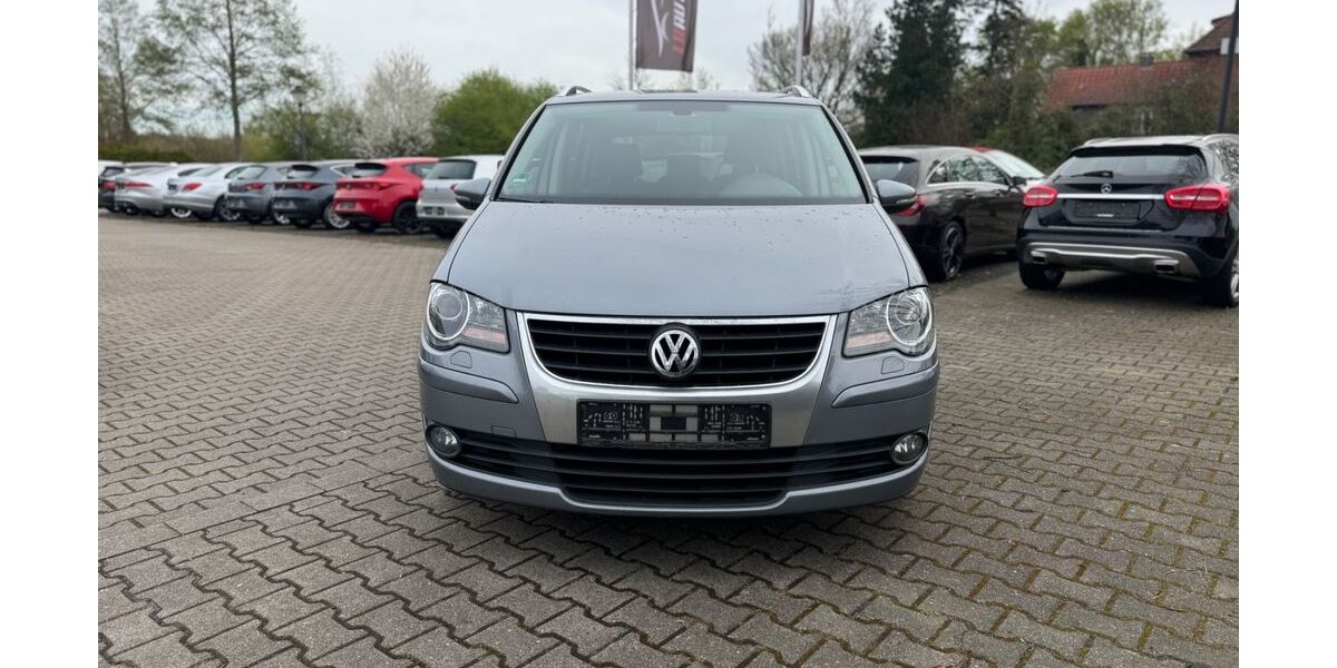 VW Touran 151.872 km 6.990 &euro; Lüdinghausen 59348