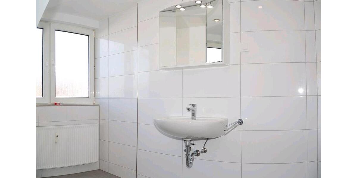 Dachgeschoßwohnung Bönen - 2 Zimmer, 76 m&sup2;, 600&euro; | Angebot:25961224