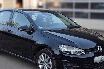 VW Golf 28.930 km 12.100 &euro; Hamm 59067