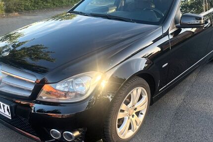 Mercedes-Benz C 250 170.000 km 14.450 &euro; Hamm 59073