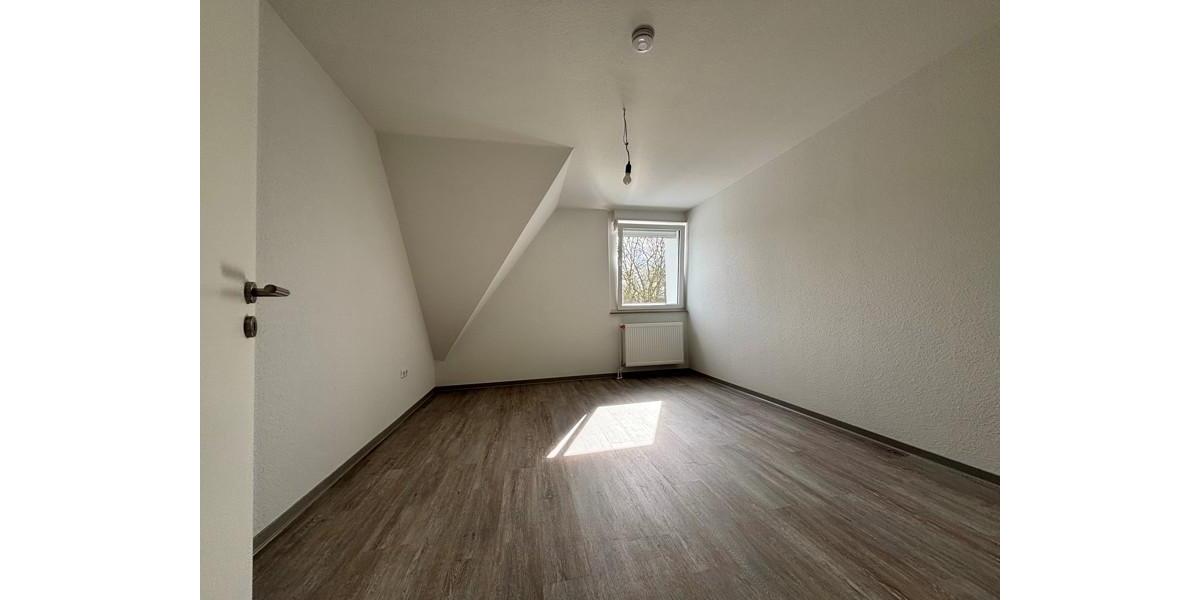 Dachgeschoßwohnung Dortmund Mengede - 2 Zimmer, 54 m&sup2;, 631&euro; | Angebot:25601210