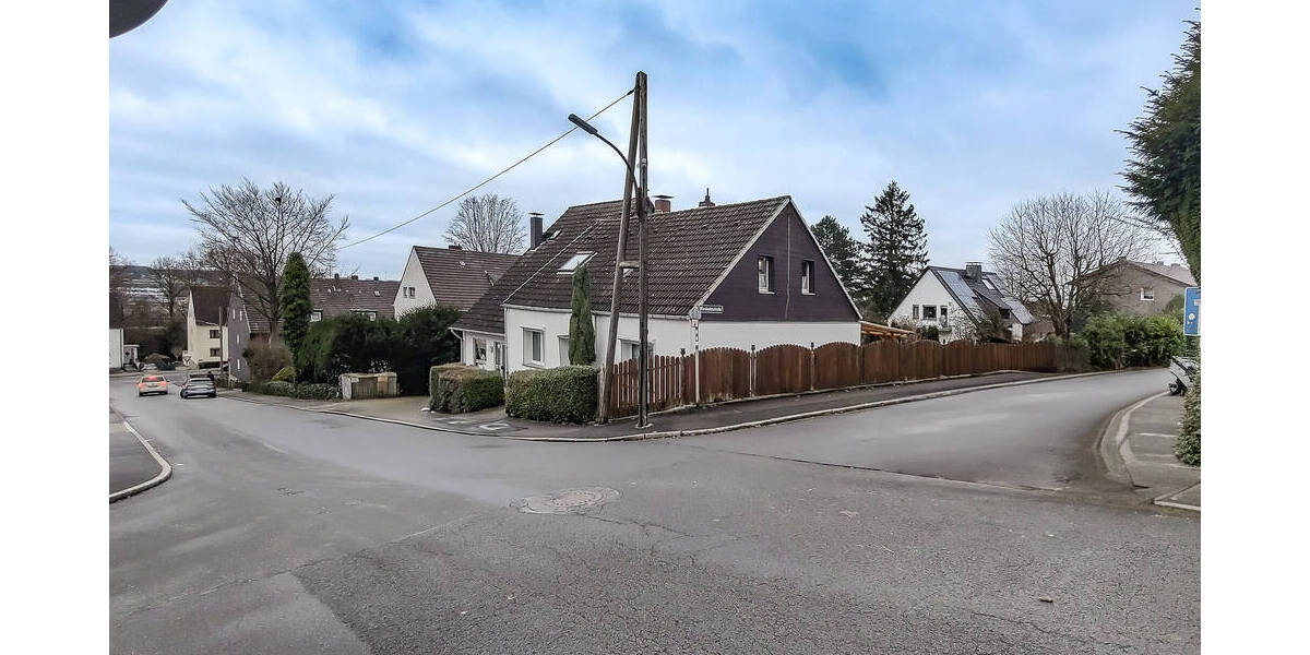 Einfamilienhaus Witten Rüdinghausen - 7 Zimmer, 142 m&sup2;, 349.000&euro; | Angebot:25665727