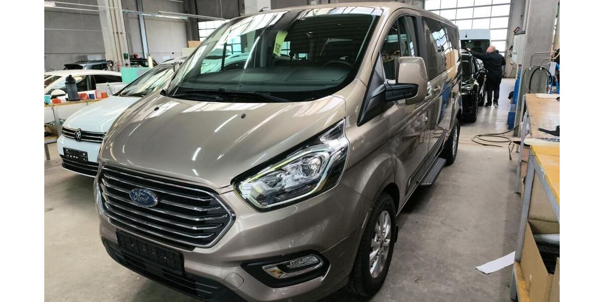 Ford Tourneo Custom 27.981 km 30.477 &euro; Hamm 59067
