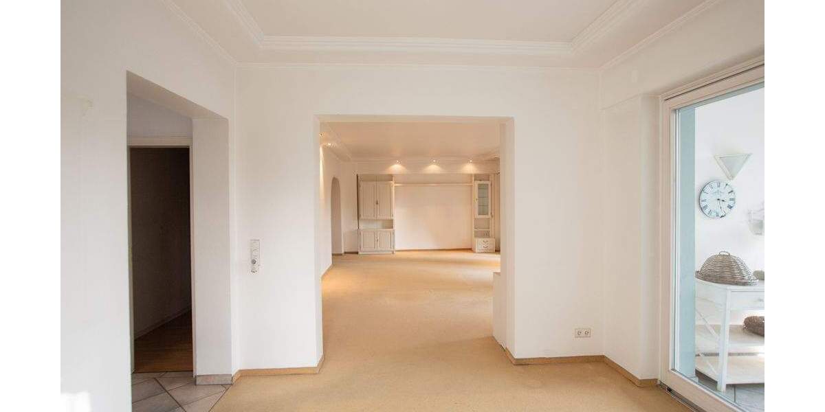 Terrassenwohnung Herne Horsthausen - 2 Zimmer, 130 m&sup2;, 1.300&euro; | Angebot:25746820