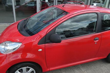 Peugeot 107 29.000 km 2.999 &euro; Bergkamen 59192
