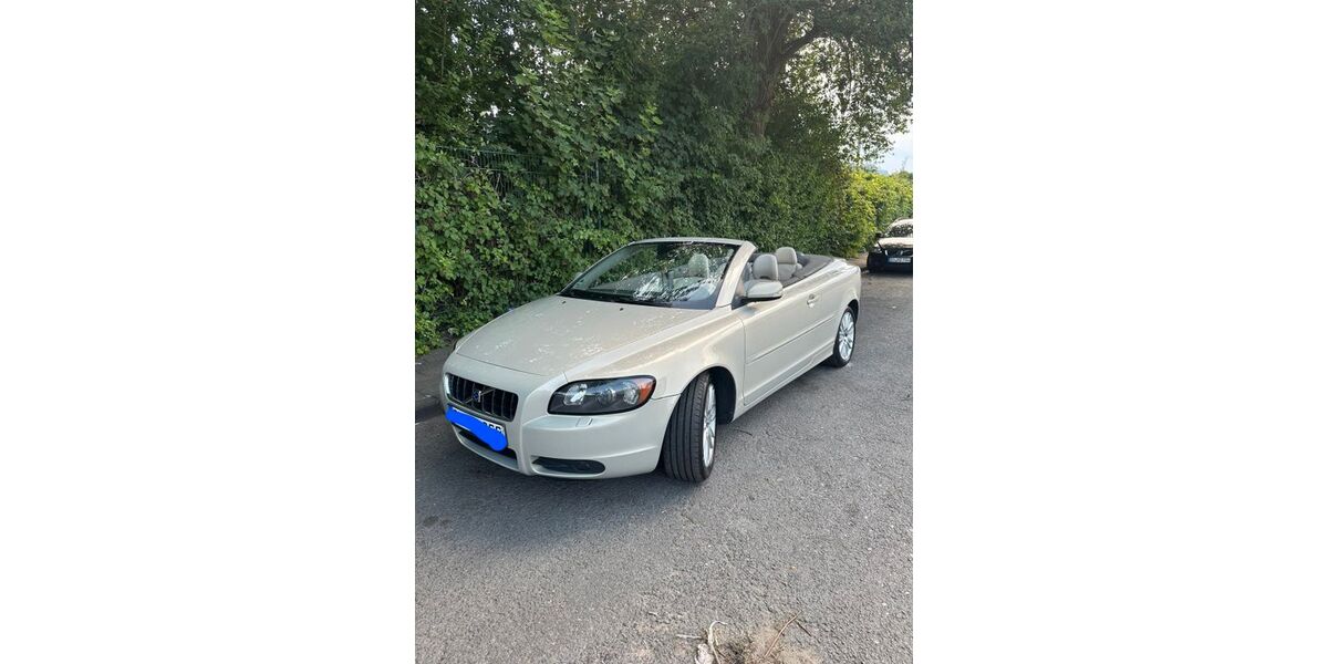 Volvo C70 118.000 km 14.000 &euro; Bochum 44805