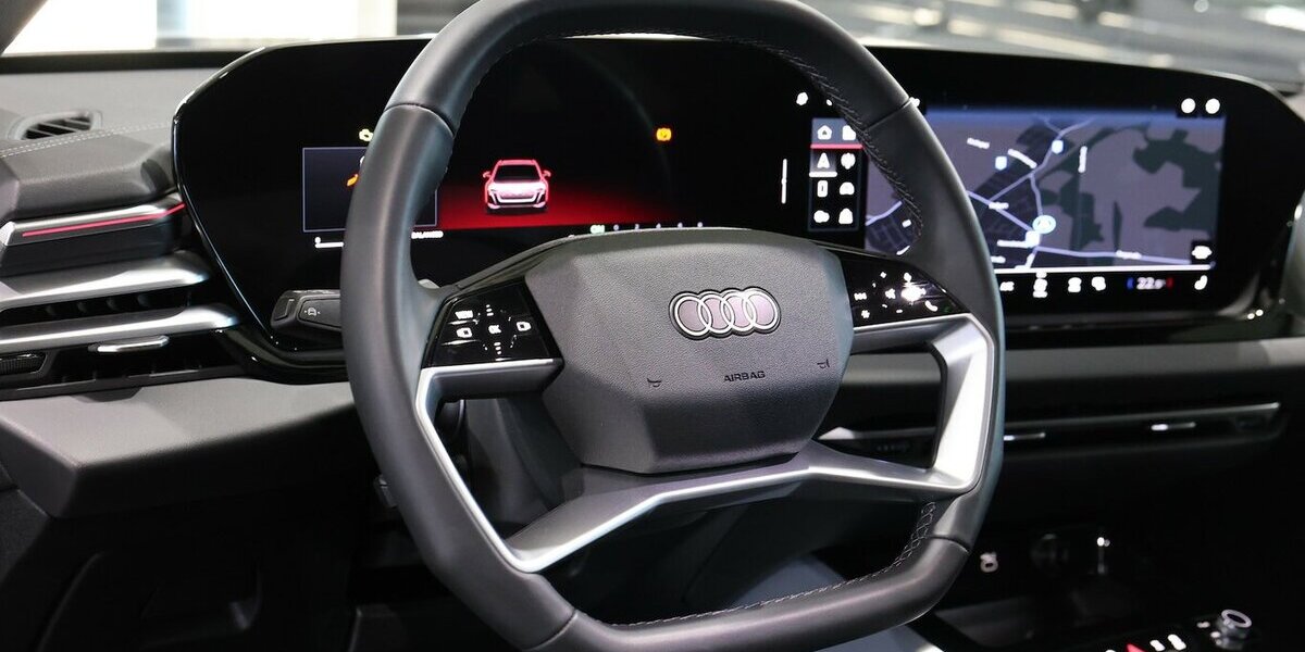 Audi A5 Avant TFSI TECH-PLUS / TOLLES FAHRZEUG / 11.000 km 41.777 &euro; Hamm 59077