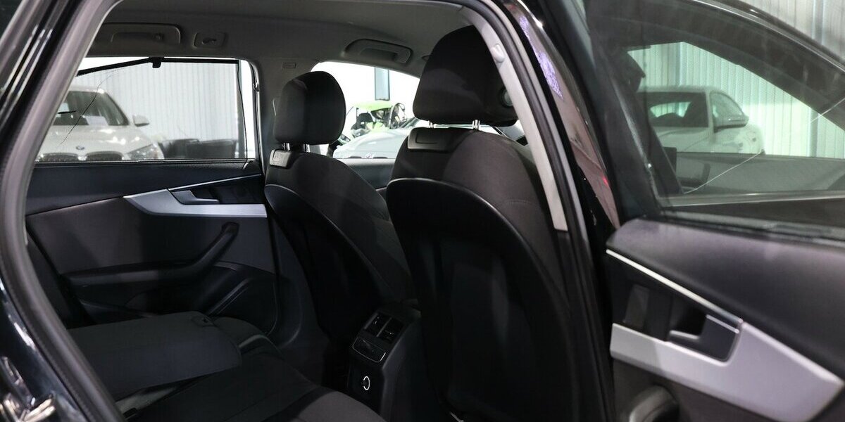 Audi A4 Avant 35 TFSI SPORT / 1.HAND / LED / NAVI+ 108.000 km 17.555 &euro; Hamm 59077