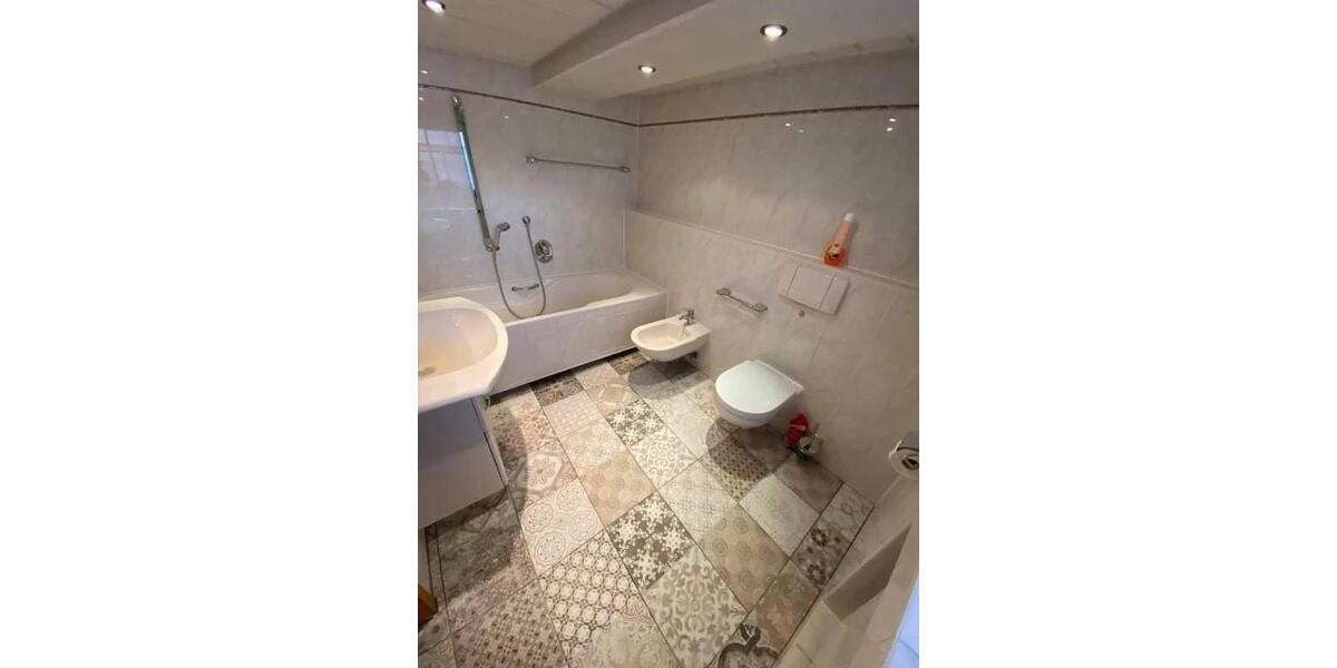 Doppelhaushälfte Bönen - 6 Zimmer, 155 m&sup2;, 235.000&euro; | Angebot:26610982