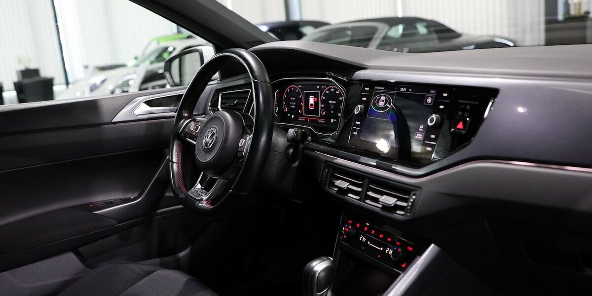 VW Polo GTI 2.0 TSI DSG BEATS WHITE / LED, AID, ACC 139.000 km 14.777 &euro; Hamm 59077