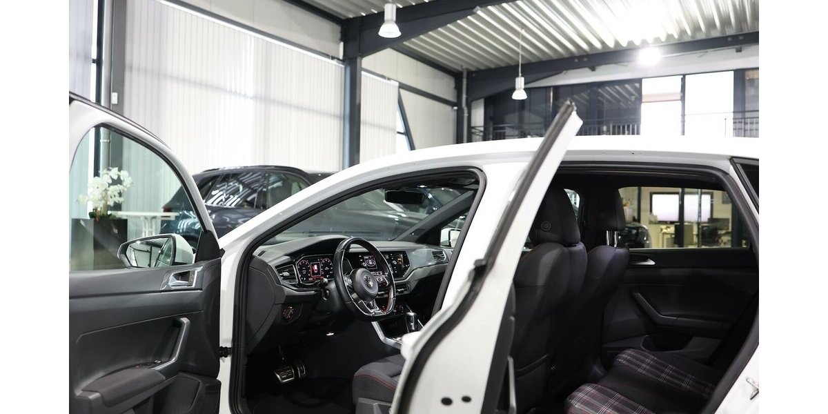 VW Polo GTI 2.0 TSI DSG BEATS WHITE / LED, AID, ACC 139.000 km 14.777 &euro; Hamm 59077
