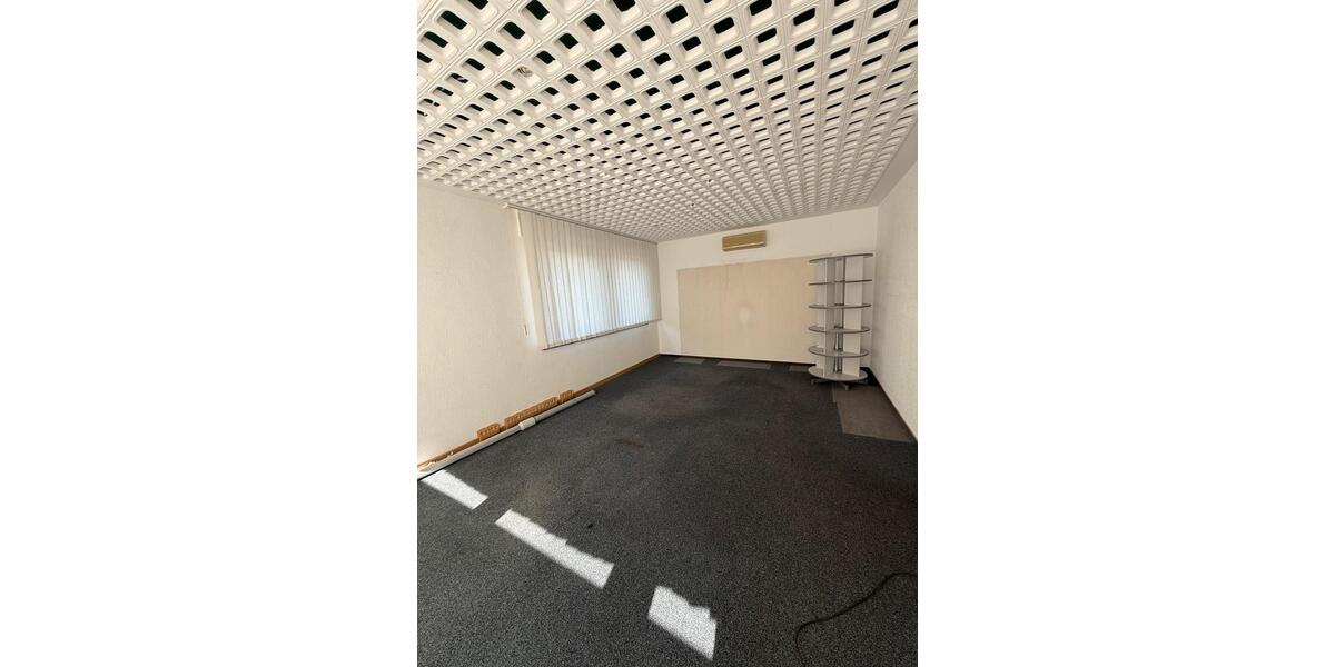 Gewerbeobjekt Fröndenberg (Ruhr) - 6&euro; | Angebot:25271504