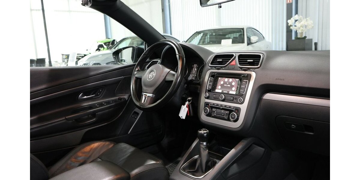 VW Eos 2.0 TDI EDITION 2010 / XENON / LEDER / NAVI+ 150.000 km 8.444 &euro; Hamm 59077