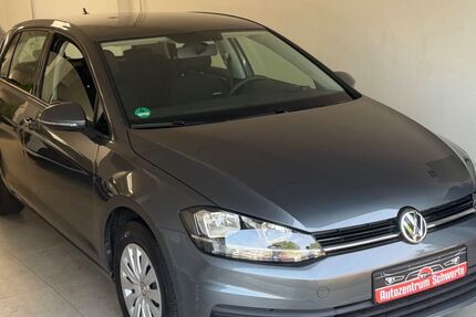 VW Golf 15.000 km 12.999 &euro; Schwerte 58239