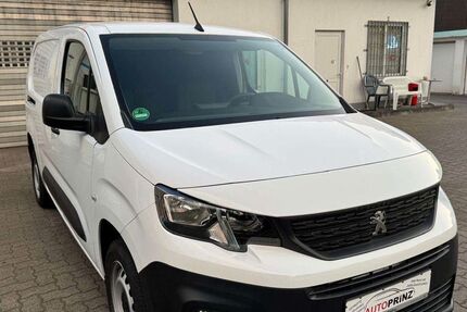 Peugeot Partner 113.094 km 9.700 &euro; Herne 44652