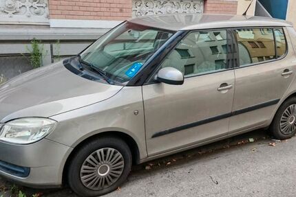Skoda Fabia 161.200 km 1.999 &euro; Dortmund 44135