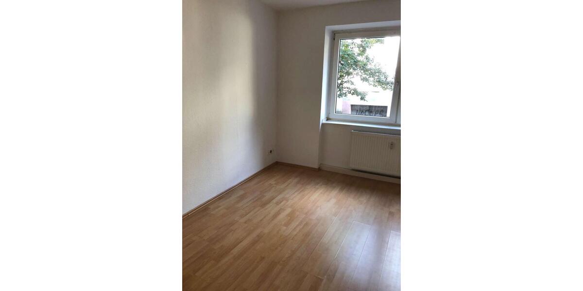 Etagenwohnung Dortmund Innenstadt Nord - 4 Zimmer, 20 m&sup2;, 400&euro; | Angebot:24547775