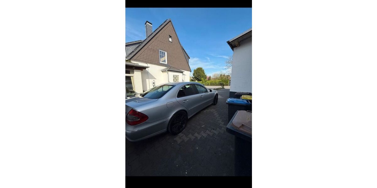Mercedes-Benz E 220 315.000 km 2.800 &euro; Oer-Erkenschwick 45739