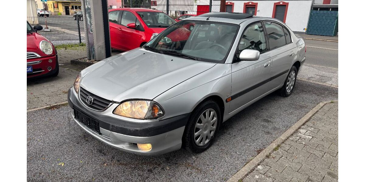 Toyota Avensis 64.000 km 3.990 &euro; Dortmund 44143