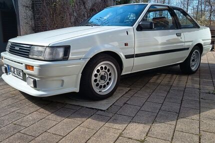 Toyota Corolla 135.662 km 21.500 &euro; Hagen 58093