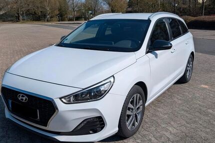Hyundai i30 86.000 km 13.700 &euro; Wetter 58300