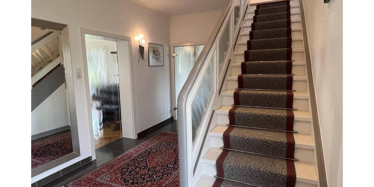 Einfamilienhaus Hagen Hochschulviertel - 6 Zimmer, 259 m&sup2;, 795.000&euro; | Angebot:26257571