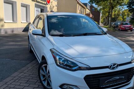 Hyundai i20 51.268 km 10.900 &euro; Herne 44625