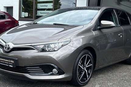 Toyota Auris 78.289 km 11.490 &euro; Dortmund 44263