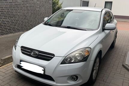 Kia pro ceed / ProCeed 185.000 km 3.000 &euro; Dortmund 44369