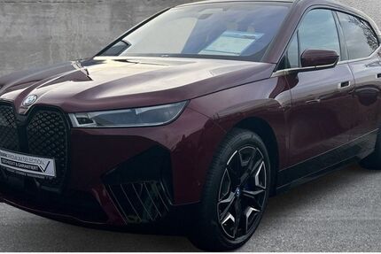 BMW iX 40.771 km 61.990 &euro; Recklinghausen 45659