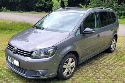 VW Touran 220.666 km 7.900 &euro; Bochum 44869
