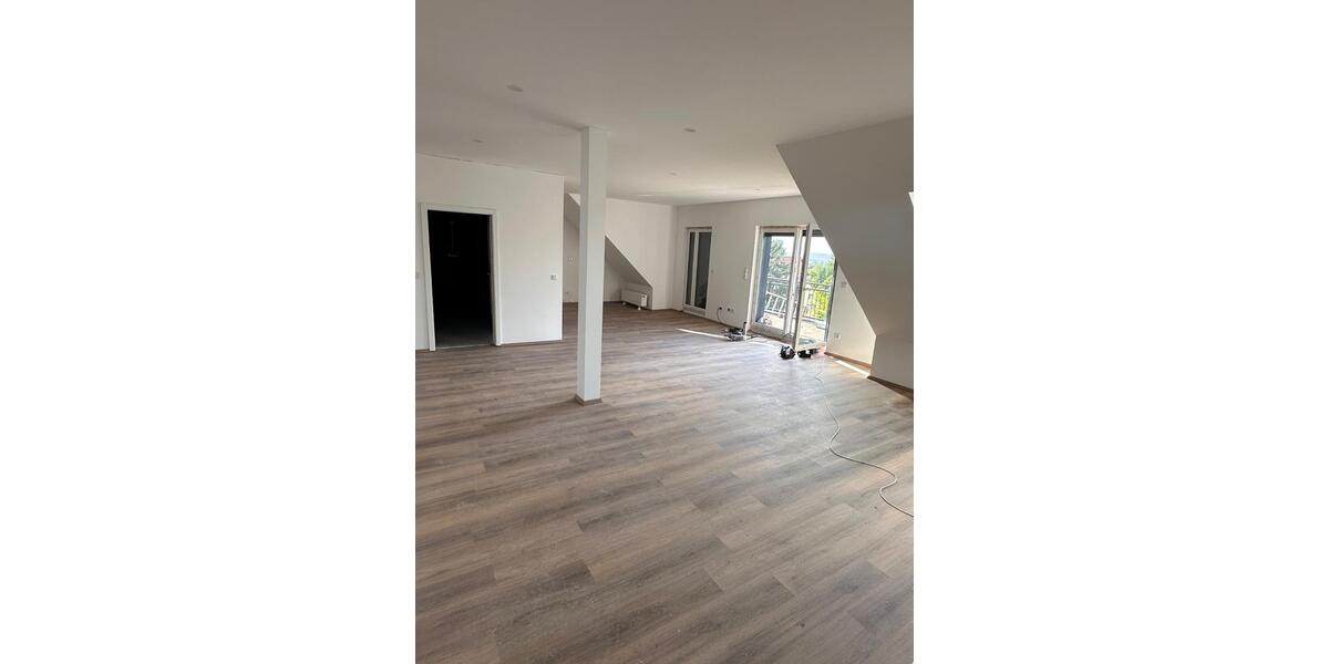 Dachgeschoßwohnung Witten Rüdinghausen - 3.5 Zimmer, 108 m&sup2;, 1.139&euro; | Angebot:26684542