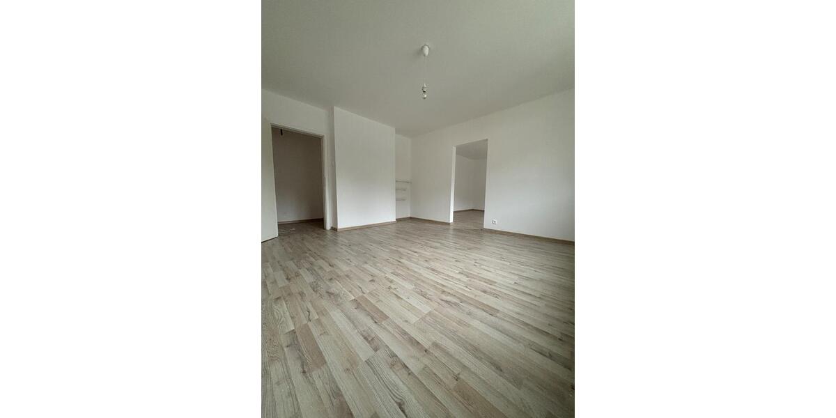 Dachgeschoßwohnung Dortmund Hörde - 4 Zimmer, 94 m&sup2;, 750&euro; | Angebot:25416025