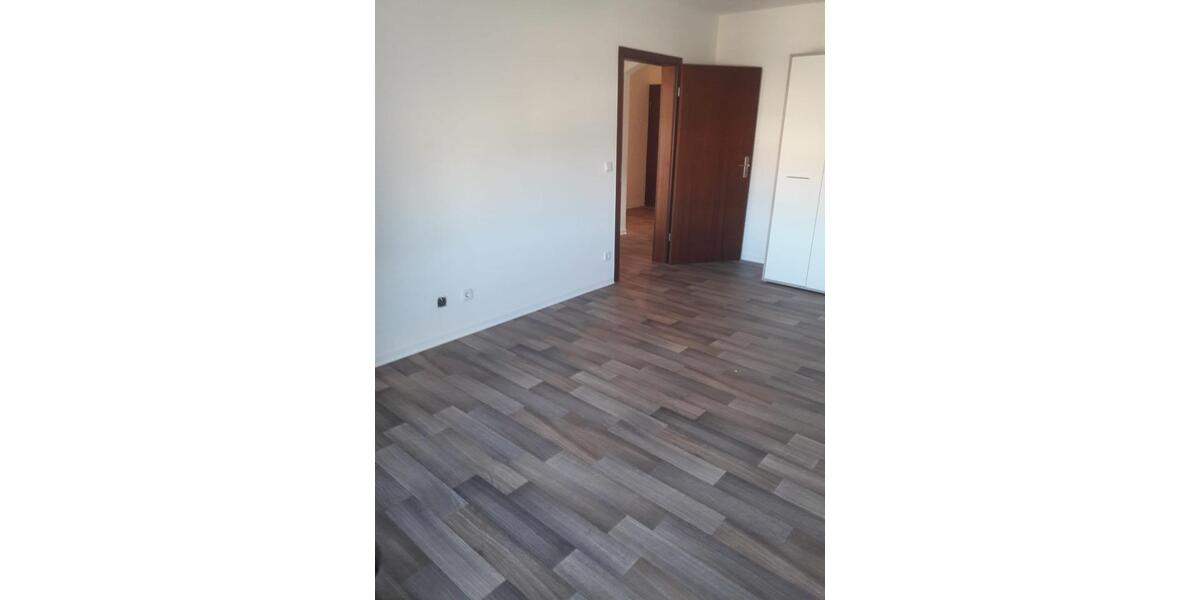 Etagenwohnung Herne Wanne-Bickern - 1 Zimmer, 65 m&sup2;, 490&euro; | Angebot:27606564