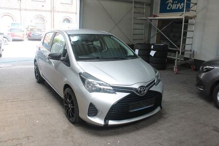 Toyota Yaris 69.312 km 9.999 &euro; Bochum 44867