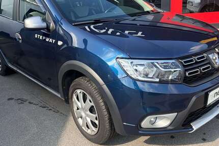 Dacia Logan 121.782 km 7.200 &euro; Lünen 44532