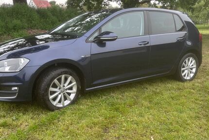 VW Golf 107.052 km 10.200 &euro; Welver 59514