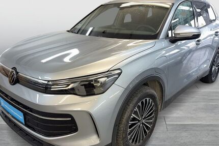 VW Tiguan 25.227 km 39.611 &euro; Bergkamen 59192